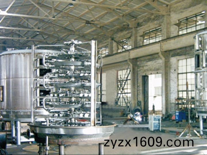 盤式連(lian)續榦(gan)燥機(ji)